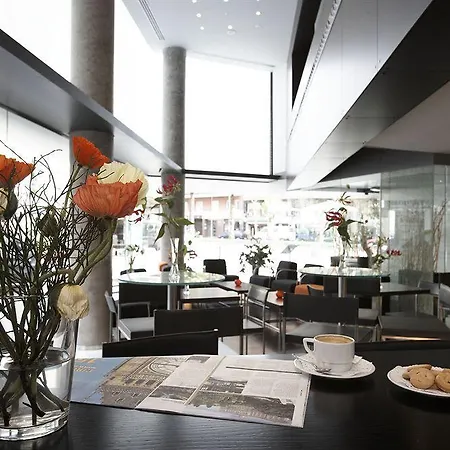 Apartamento Turisticos Madanis L'Hospitalet de Llobregat