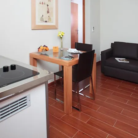 Turisticos Madanis Apartamento *